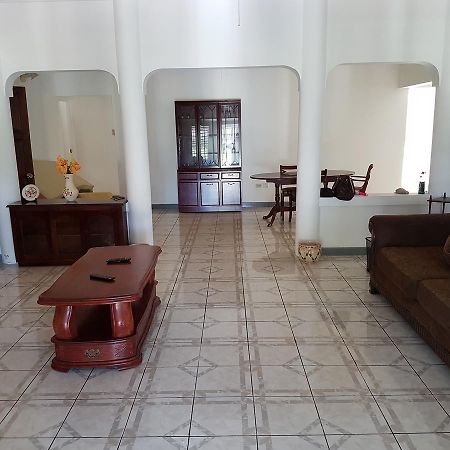 Jus4U-1 The Home Away From Home Villa Ocho Ríos Extérieur photo